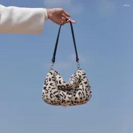 Shoulder Bags Women's 2024 Autumn And Winter Fashion Leopard Bag Personality Chain Mao Underarm Handbag