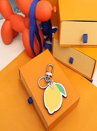 Keychain Luxury Designer Full Letter Keys Pendant Silver Key Buckle Classic Plant Lemon Genuine Leather High Quality Keychains Orn5161394