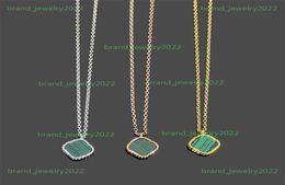 2022 New Fashion Pendant Necklace For Women Classic Fourleaf clover Necklace Designer High Quality Natural Gemstone Necklaces Pla8017628