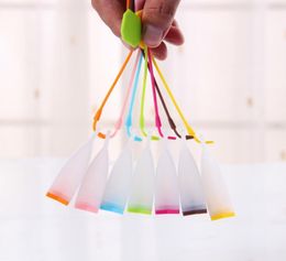 Selling Bag Style Silicone Tea Strainer Herbal Spice Infuser Filter Diffuser Kitchen Accessories Random Color LX11435023649