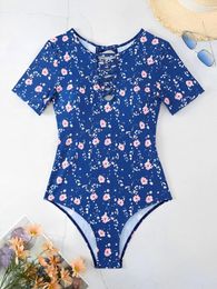 Women's Swimwear 2024 Hollow Out Short Sleeve Swimsuit Women One Piece Sexy Female Bathers Bathing Swimming Swim Suit Beachwear