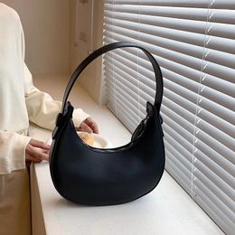 Shoulder Bags Fashion Solid Interior Compartment Crescent Shaped Brand For Women Zipper Sewing Thread Pu Women's Handbags