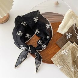 Linen Cotton Lace Triangle Scarf For Women Floral Sunscreen Headscarf Small Shawls Ladies Hair Headband Office Neckerchief 240430