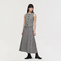 Women's Tanks Women 2024 Spring And Summer Black White Small Check Three-dimensional Cut Vest/Pleated Skirt