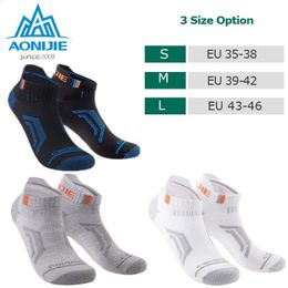 AONIJIE 3 Pairs Outdoor Sports Socks Running Athletic Performance Tab Training Cushion No-Show Compression Walking Men Women 240428