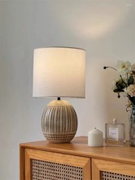 Table Lamps Wabi-sabi Style Japanese Resin Fabric Lampshade Bedroom American Chinese-style Retro Luxury Living Room Desk Lights