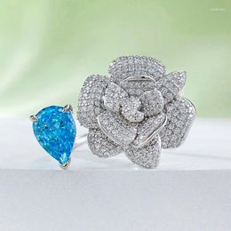 Cluster Rings Jewelry Spring Product Light Luxury Three Dimensional Butterfly Ring For Women 925 Silver Synthetic Red Corundum
