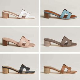 womens sandals designer shoes skate summer fashion flat-bottomed slippers Sunscreen design clogs 5598ess