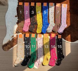 Brand Letter Jacqurd Stockings 15 Colors Elastic Candy Socks Christmas Day Gift for Girls Luxury Hosiery6684687