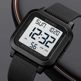 Wristwatches LED Display Shock Digital hombre Outdoor Sport Men Alarm Chrono Clock 5Bar Waterproof Military es H240504