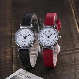 Wristwatches Exit Small Simple Womens Vintage Leather Watch Top Brand Fashion Mini Design Reloj Mujer H240504