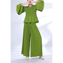 Miyake Pleated Pants Set Womens Autumn Simple and Versatile Casual Short Top Loose Pants Wide Leg Pants Two Piece Set 240428