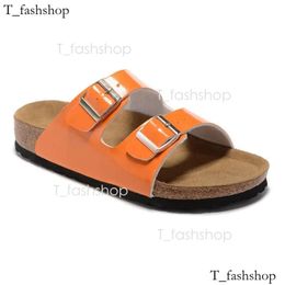 Free Shipping Sandals Designer Sandals Bostons Clogs Shoes Mules Clog Sliders Mens Womens Sandles Flip Flops Buckle Stock Platform Outdoor 694