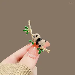 Brooches Chinese Style Cartoon Delicate Panda For Women Girls Golden Colour Metal Geometric Pins Jewellery Clothing Decoration Gift