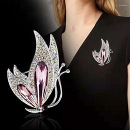 Brooches Purple Crystal Brooch Temperament Butterfly Light Luxury Corsage Rhinestone Charm Badge Pins For Women Clothing Accessories