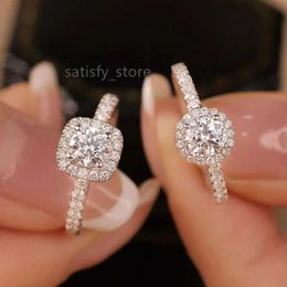 Imitation Moissanite Ring Shiny Diamond Crystal Wedding Engagement Rings for Women Jewellery Gift