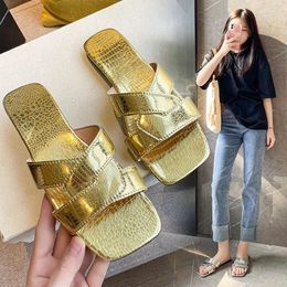 Slippers Concise Gold Silver Black Leather Fashion Slipper Women Modern Slides Accessories Sandals Summer Beach Ladies Flip Flops