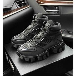 Praddas Pada Prax Prd Cloudbust Top Luxury Men Thunder Sneakers Shoes Knit Fabric Light EVA Sole Sport Shoe Triangle Rubber Sole Comfort Outdoor Trainer