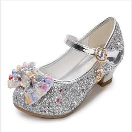 Flache Schuhe Mädchen Lederschuhe Prinzessin Kinder Rund-Toe-Weichsohle Big Girls High Heel Crystal Single H240504