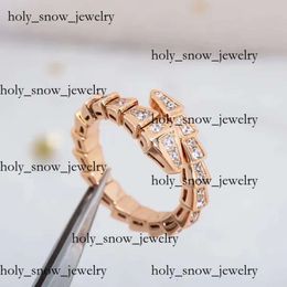 Bulgarie Jewellery Diamond Set Snake Bone Ring Luxury Jewellery Bulgarie Bracelet 18Ct Gold Ring A High Quality Bulgarie Necklace Jewellery Gift For Women 8064