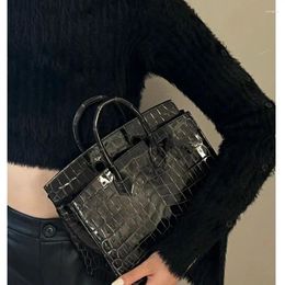 Totes 2024 Desiger Fashihon Luxury Women Shoulder Bag Casual Vintage Bucket Handbag Shopping Crossbody Cowhide Crocodile Print