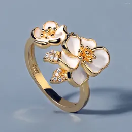 Cluster Rings Exquisite Small Fresh White Flower Ladies Ring Daisy Jewellery 925 Silver Handmade Enamel Wedding