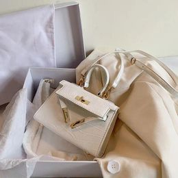 Shoulder Bags 2024 Fashion Chain Bag Women Denim Quilted Female Luxury Handbags Designer Sac A Main Femme