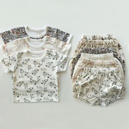 born baby girl boy clothing summer floral cotton baby clothing set short sleeved top T-shirtshort sleeved 2PC baby clothing 240424