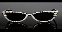 Sunglasses 2018 Newest Sexy Cat Eye Sunglasses Women Brand Designer Lady Pearl Sun Glasses For Female Vintage Shades Eyewear Gafas6333704