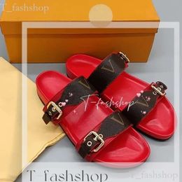 Luxury Designer Slides Womans Mens Sandal Platform Slippers Bom Dia Flat Comfort Mule Genuine Leather Women Sandals Buckle Flip Flops Summer Beach Shoes 158
