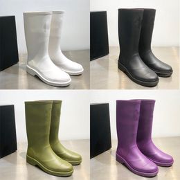 Tasarımcı Yağmur Botları Kauçuk Diz Önyükleme Lüks Yağmur Botları Su Ayakkabı Platformu Botlar Diz-yüksek su geçirmez Sıradan Stil Woemns patik