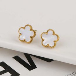 Stud No Fading Hot Selling Plum Blossom Shell Plant Five Leaf Flower Earrings 11mm Cute Stainless Steel Jewellery Womens Luxury Clover H240504