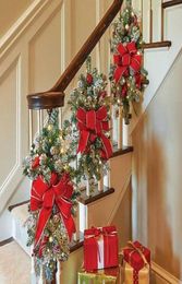 Decorative Flowers Christmas Garland Decorations Wreaths With Lights Red Berry Rattan Artificial Wreath For Stair Decor8265563