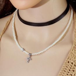 Pendant Necklaces 2 Layers Fashion Jewelry Women Pearl Beads Necklace Metal Heart Hollow Out Cross Choker Collar Korean Party Gift