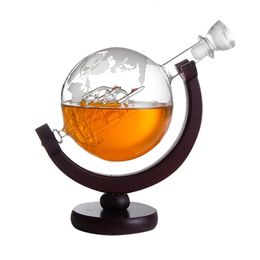 Whiskey Decanter Globe Wine Aerator Glass Set Sailboat Inside with Fine Wood Stand Liquor for Vodka forBanquet 240429