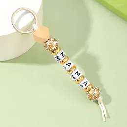 Keychains Letter MAMA Girl Keychain For Women Men Silicone Beads Keyring Keys 2024 Car Charms Jewellery Gift