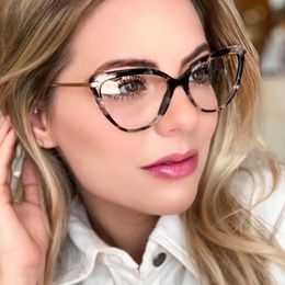 Sunglasses Retro Sexy Cat Eye Anti Blue Computer Transparent Glasses Frame Women Brand Designer Vintage Oversized Eyeglasses Optical Oc 318E