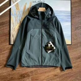 Arc Jacket Designer Men's Bone Bird Jacket Brand Beta Lt Windproof and Breathable Single Layer Hard Shell Coat Are Shirt Outdoor Jackets Waterproof Warm Jackets 163