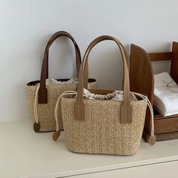 Straw Woven Basket Bag for Women Bohemia Beach Crossbody Bags Ladies Top Handle Handbag Female Drawstring Mini Tote Bags 240420
