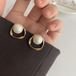 Stud Earrings Imitation Pearl Earring For Women Gold Colour Round Gift Irregular Design Unusual Fashion Jewellery Bijoux Femme