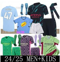 Kids 2023 2024 Haaland Football Kits Tracksuits Soccer Jerseys 23 24 25 Cidades de Sterling Grealish Sterling Mahrez de Bruyne Foden Boys Goodal Kit Men Gundogan