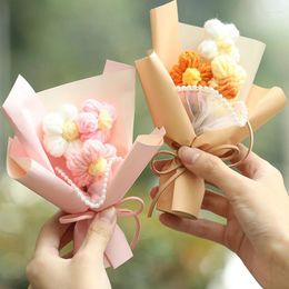 Decorative Flowers Mini Crochet Flower Bouquet Handmade Graduation Daisy Knitted Gift Wedding Guests Mother