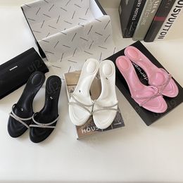 Designer Fashion Brand Sandals con tacchi alti in cristallino abito da matrimonio eleganti scarpe da ballo di festa elegante taglia 35-40