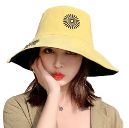 Designer Bucket Hat Sun Hat Cap Ma'am Sunflower shape Sunscreen in Summer Versatile Two-sided Veil9475636