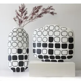 Vases White Striped Ceramic Vase Black And Checkered Flower Abstract Geometric Pattern Crafts Home Decoration