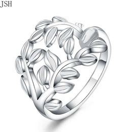 Cluster Rings wholesale Beautiful flower ring Leaf hot cute noble pretty fashion Wedding 925 Sterling Silver women Lady Ring Jewellery R757 H240504
