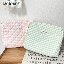 Cosmetic Bags Plaid Checkered Zipper Pouch Quilted Makeup Organizer Storage Bag Large Capacity Case For Women