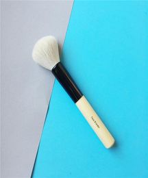 BB FACE BLENDER BRUSH Goat Hair MultiPurpose Powder Blush Bronzer Finish Makeup Brush7815193