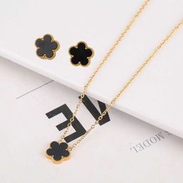 Wedding Jewelry Sets 4-Color New Design 316L Stainless Steel Creative Shell Acrylic Flower Set Necklace Earrings For Womens Clover H240504