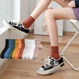 Women Socks 5/10 Pairs Solid Bright Colour Middle Tube Women's Fashion Sport Travel Running Sock Four Seasons Casual For Female